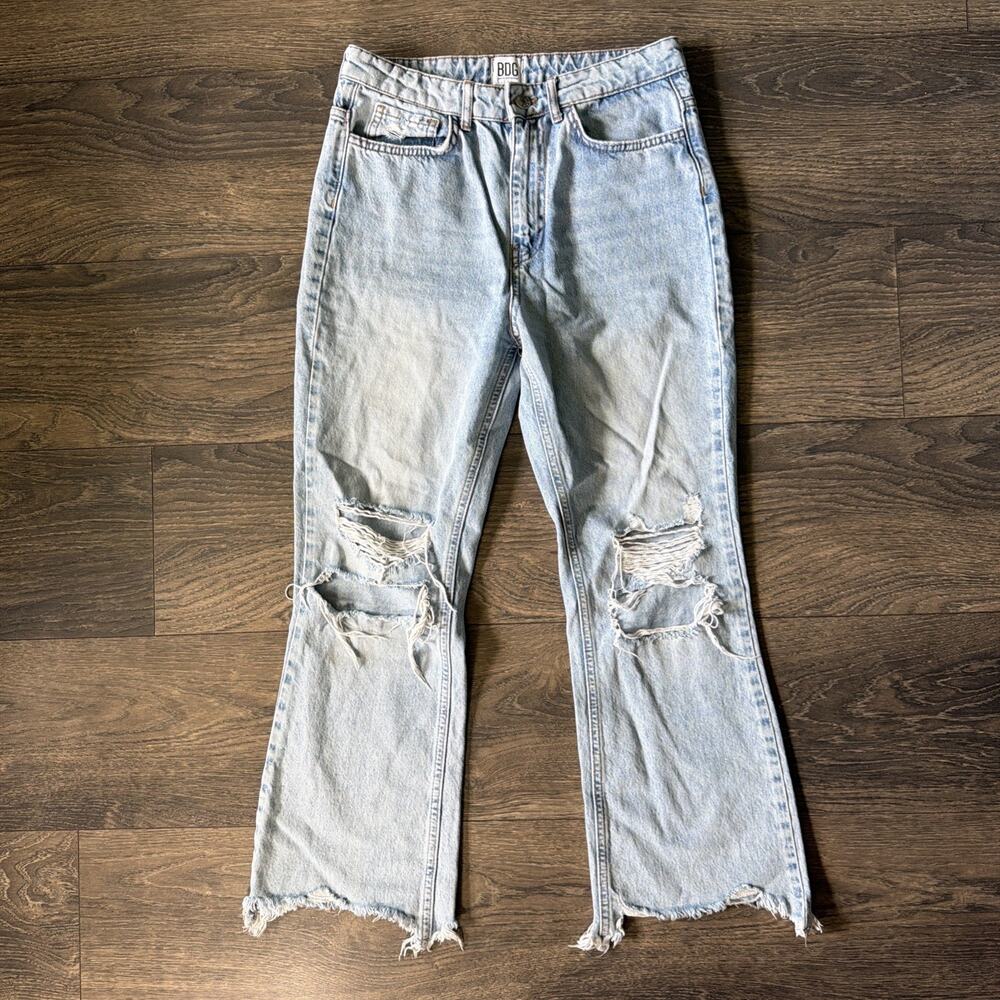BDG Urban Outfitters Sz 28 Light Wash Ripped Jeans Raw Hem Grunge Skater Frayed